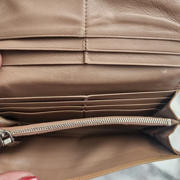 Authentic PRADA Saffiano Patent Leather Vernice Crystal Studded Flap Long Wallet - Picture 8 of 11